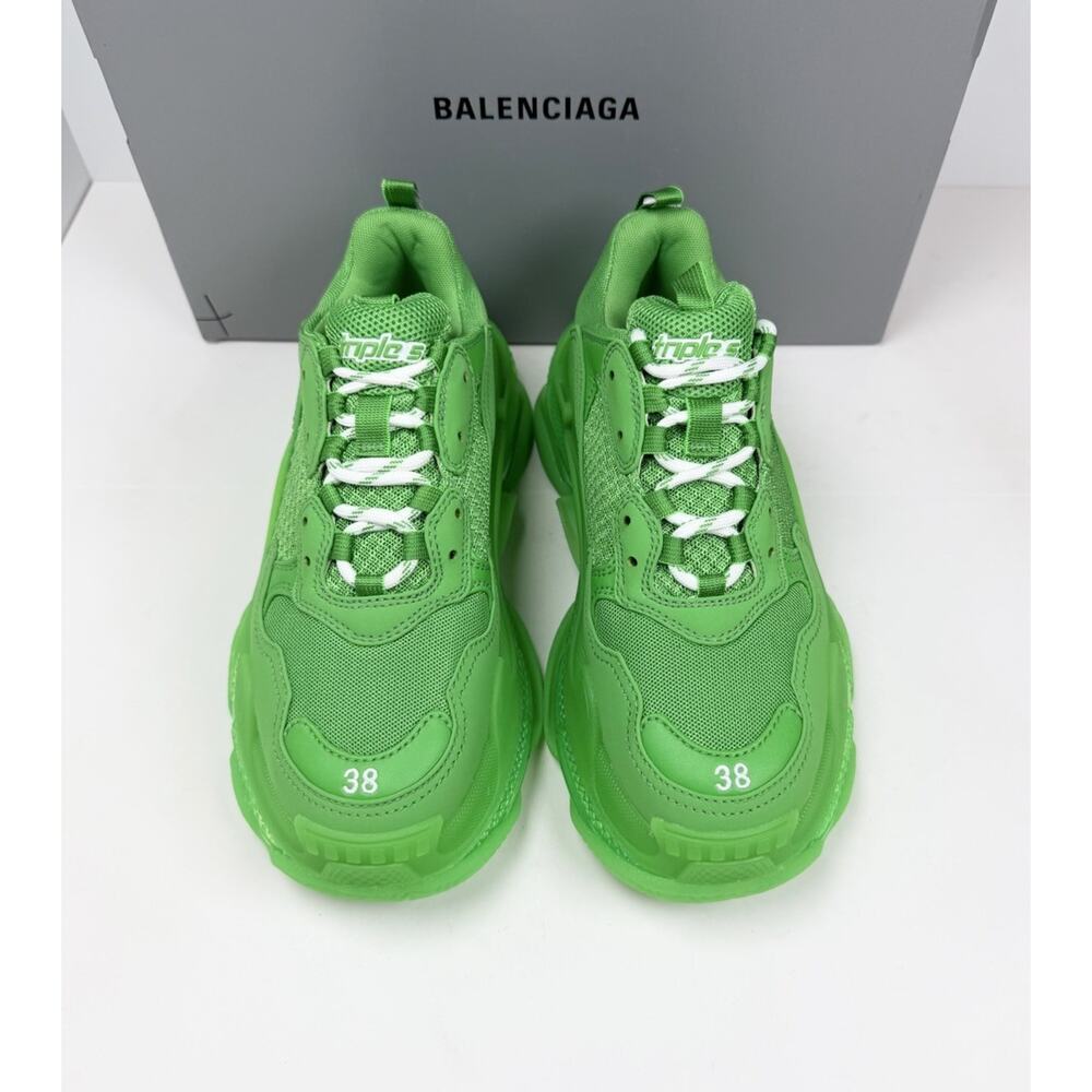 Size 38EU/8W - Balenciaga Triple S Fluo Green Sneakersđź’š NEW/RETAIL $1K! - Picture 3 of 10